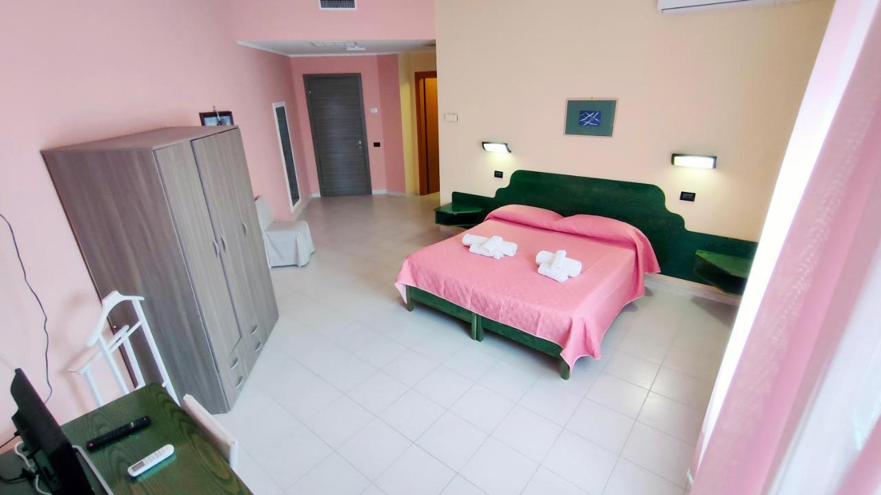 Hotel Mater Mediterranea Senorbi Εξωτερικό φωτογραφία